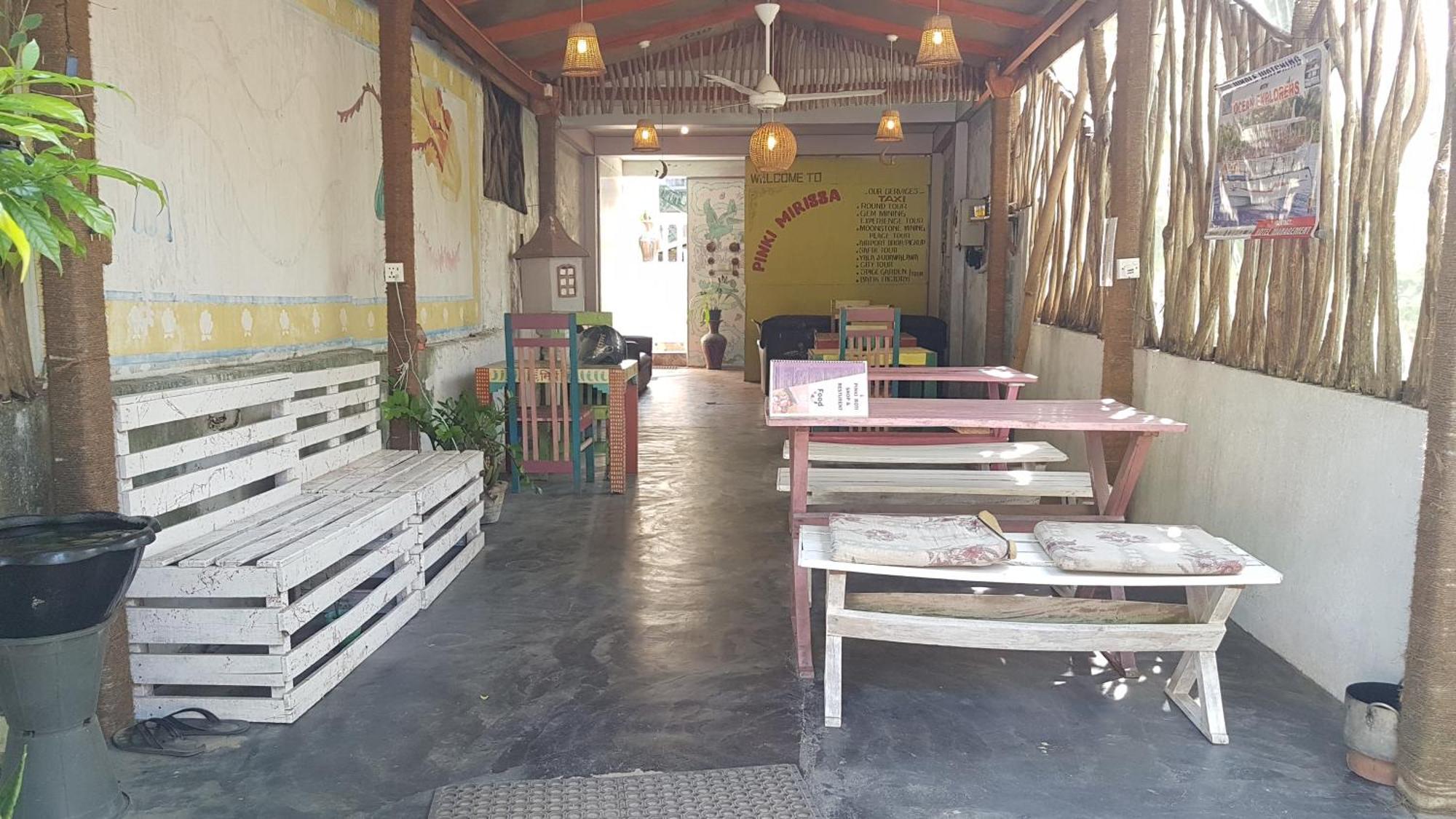 Hotel Pinki Nest Mirissa Zewnętrze zdjęcie